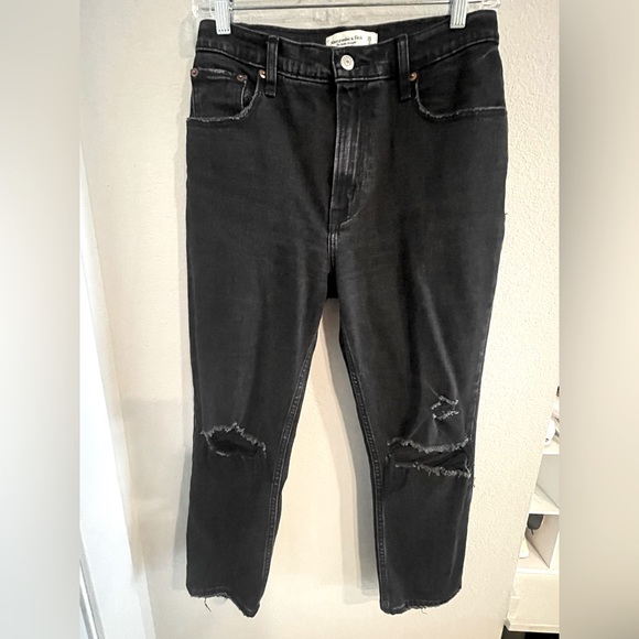 Abercrombie & Fitch Ultra High Rise Ankle Straight Jeans 26 Short black - Picture 2 of 11